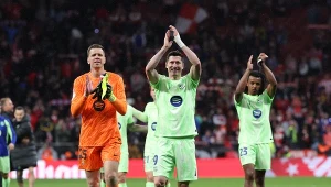 Wojciech Szczęsny i Robert Lewandowski