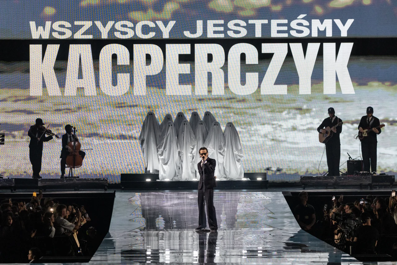 Kacperczyk na scenie gali rozdania nagród Fryderyk Kacperczyk na scenie gali rozdania nagród Fryderyk