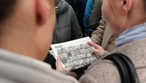 Jedna opowieść o przeżywaniu żałoby po katastrofie w Smoleńsku nie istnieje. Jak wspominają 10 kwietnia mieszkańcy małych miejscowości?