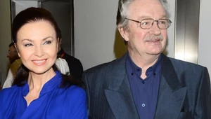 Znana śpiewaczka wymusiła na nim ślub 14 lat po zaręczynach. Miała dość rzymskiego małżeństwa