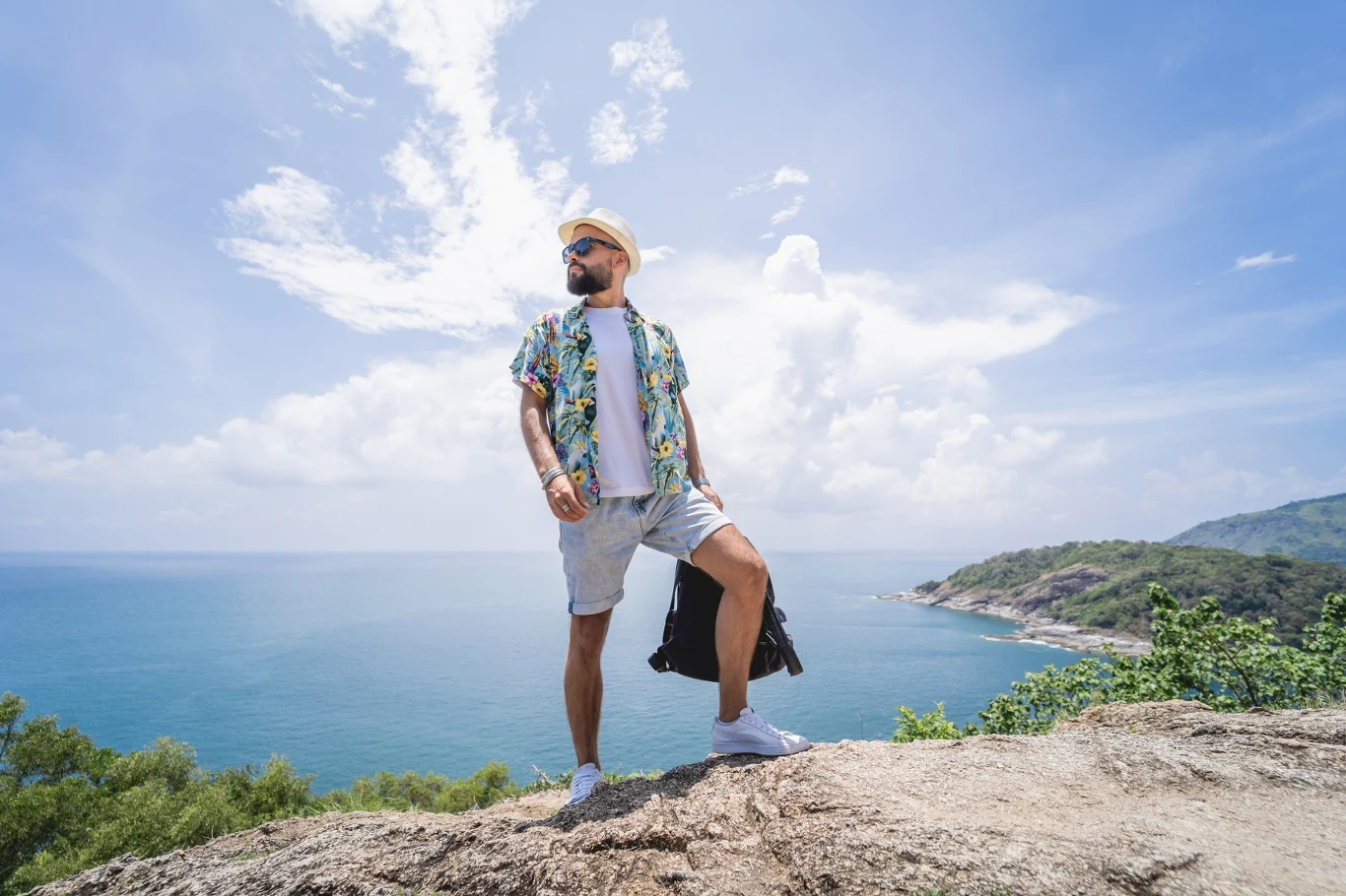 Odzież z lnu lub bawełny jest idealna na duże upały