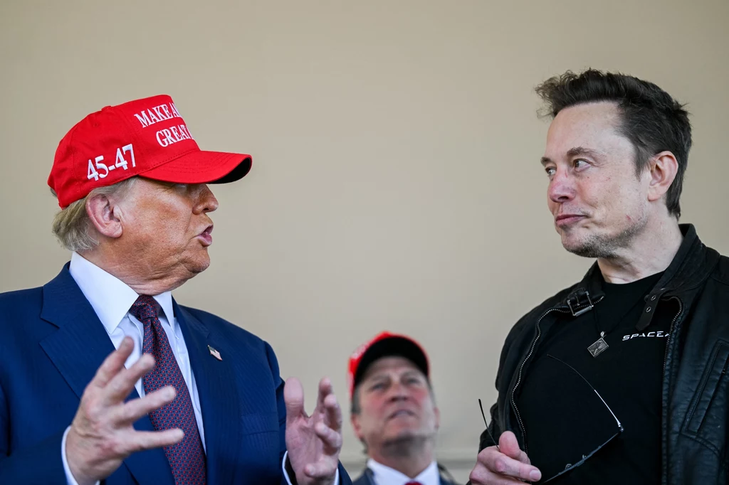 Cła okażą się kością niezgody między Elonem Muskiem i Donaldem Trumpem? Media w USA donoszą o rozłamie między prezydentem a jego doradcą
