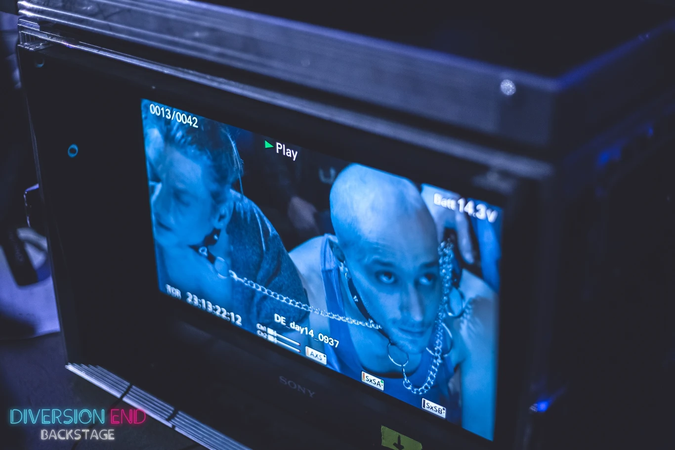 Na planie filmu "Diversion End" Na planie filmu "Diversion End"