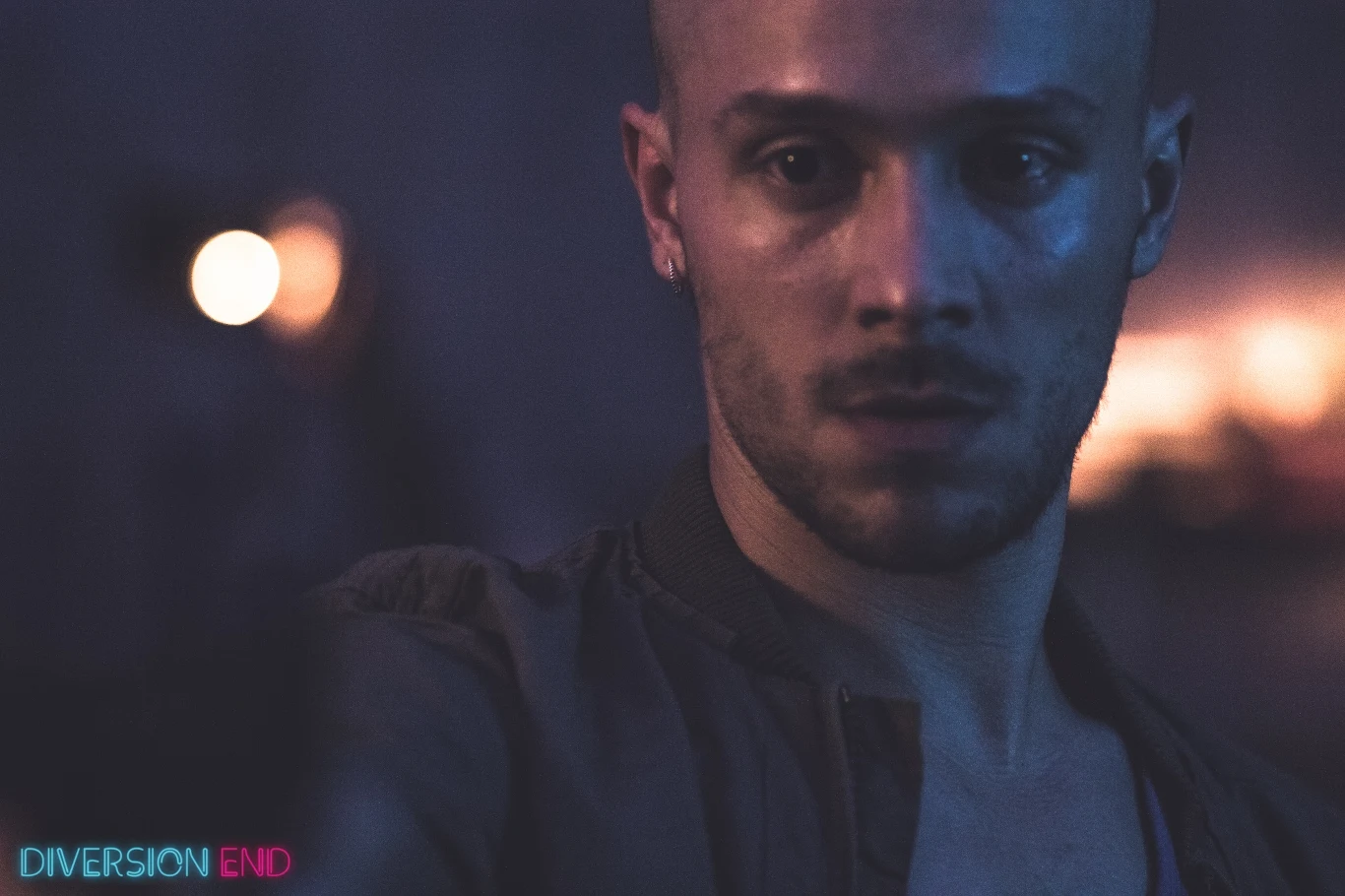 Na planie filmu "Diversion End" Na planie filmu "Diversion End"