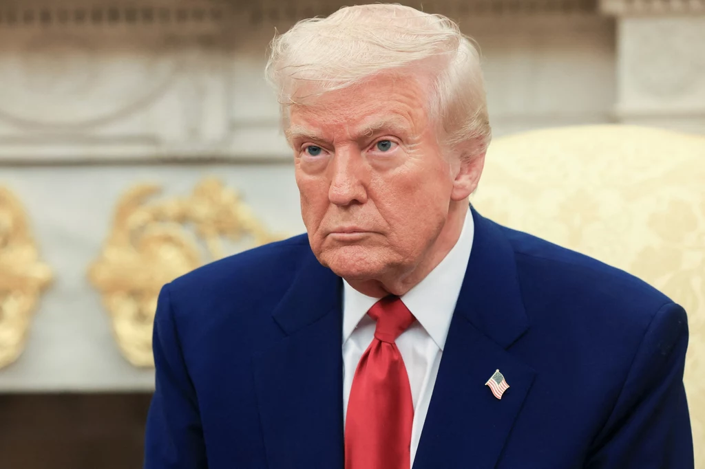 USA nakładają 104-procentowe cła na Chiny USA nakładają 104-procentowe cła na Chiny
