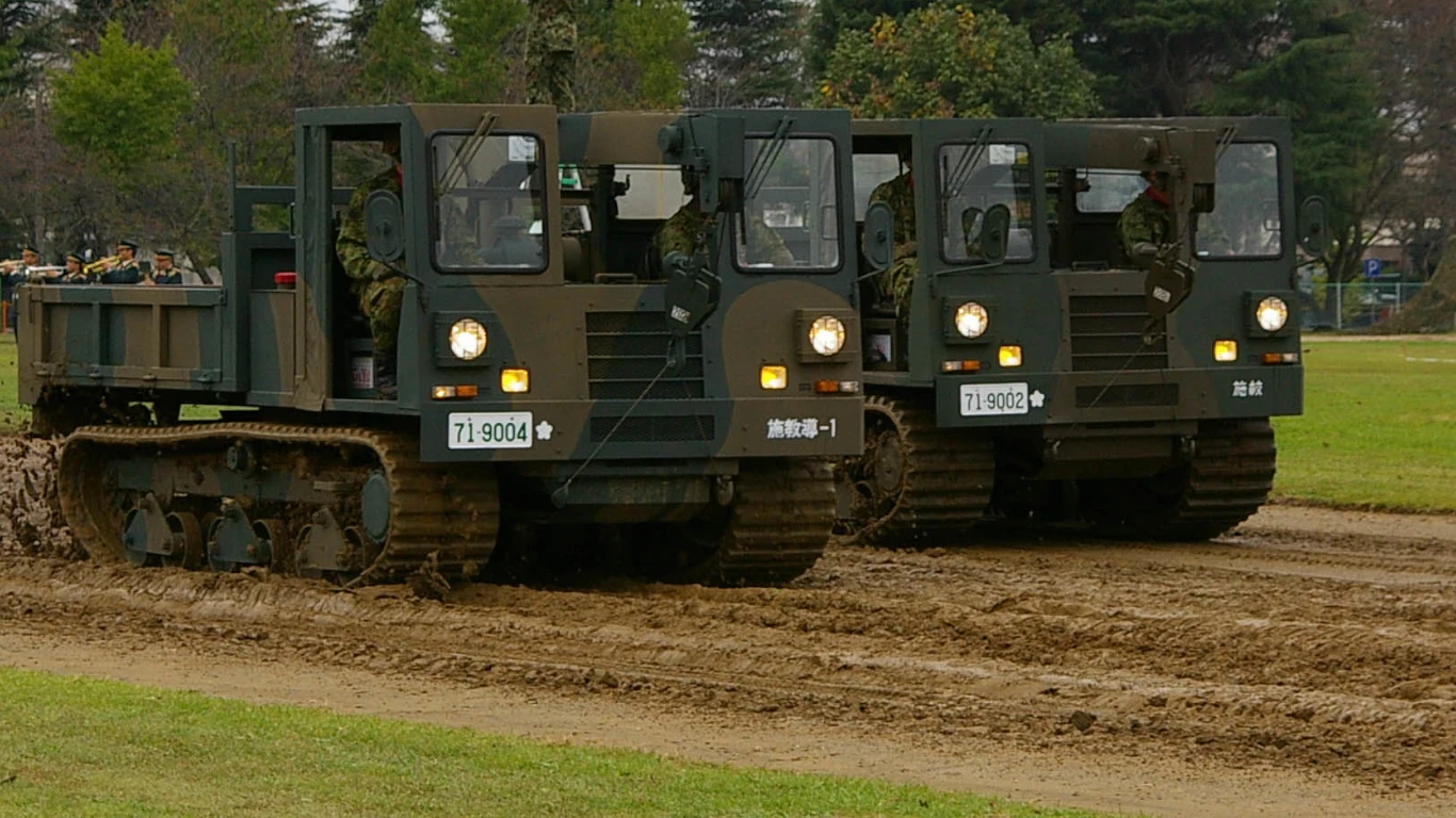 Nowe wozy wojskowe dotarły do Ukrainy. Ważne wsparcie z drugiego końca świata (zdjęcie ilustracyjne) article cover