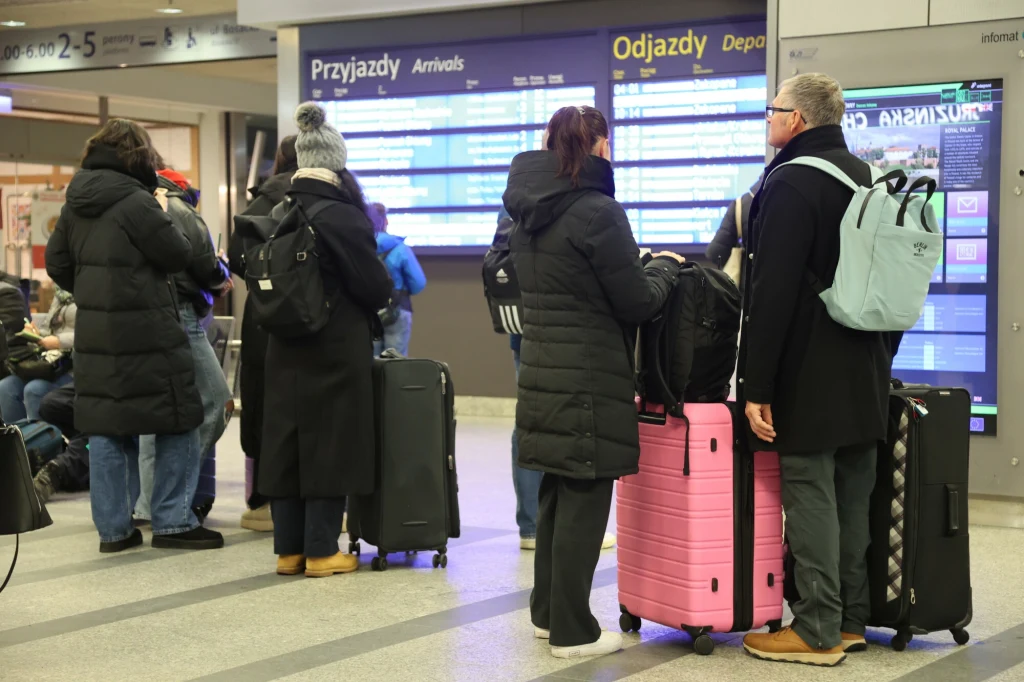 Dzięki ulgom ustawowym i handlowym podróż PKP Intercity może być tańsza. Zdjęcie ilustracyjne.