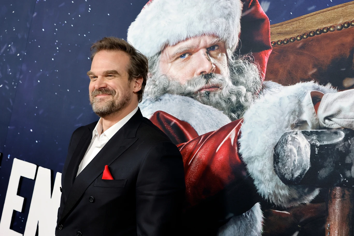 David Harbour promuje film "Dzika noc"