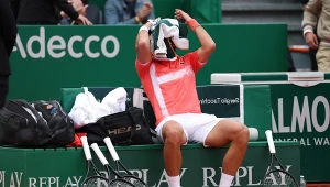 Kłopoty Alcaraza, a później Djokovicia. Tylko jeden gwiazdor się uratował