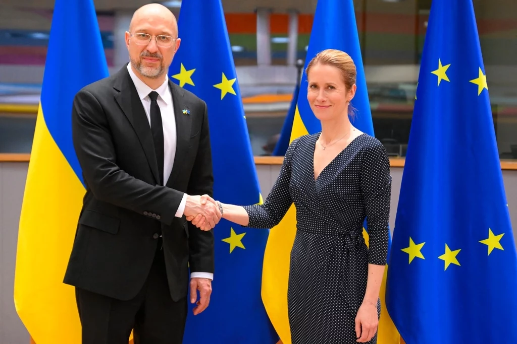 Szefowa unijnej dyplomacji Kaja Kallas i premier Ukrainy Denys Szmyhal Szefowa unijnej dyplomacji Kaja Kallas i premier Ukrainy Denys Szmyhal