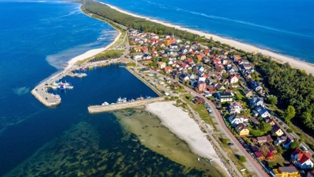 Kuźnica nazywana jest "polskimi Malediwami".