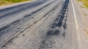 Kara nawet 1500 zł. Wystarczy wyjechać z pola na asfalt.