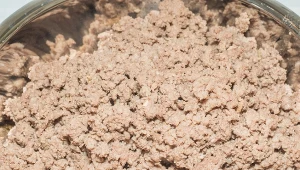 Ten pasztet wielkanocny robi ciocia Halinka. Lepszego nie jadłam