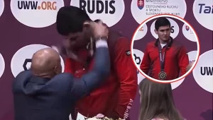 Czermien Walijew i Michaił Mamiaszwili. Moment, w którym doszło do skandalu na podium mistrzostw Europy