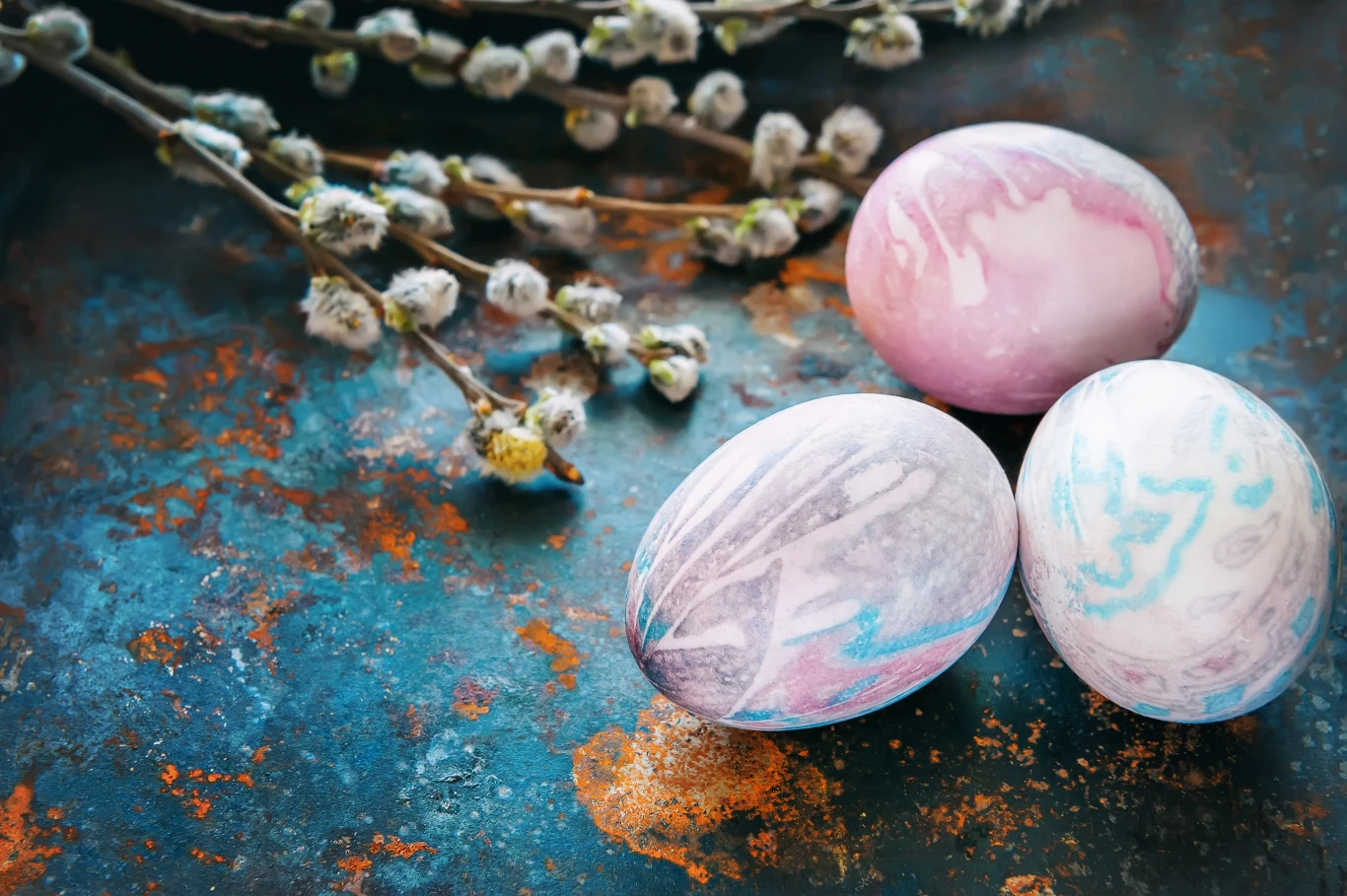 Jajka wielkanocne można ufarbować pianką do golenia. Jajka wielkanocne można ufarbować pianką do golenia.