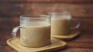 Połącz dwa składniki i pij codziennie na piękne włosy i cerę