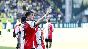 Jakub Moder po strzeleniu dwóch goli przeciwko Fortunie Sittard