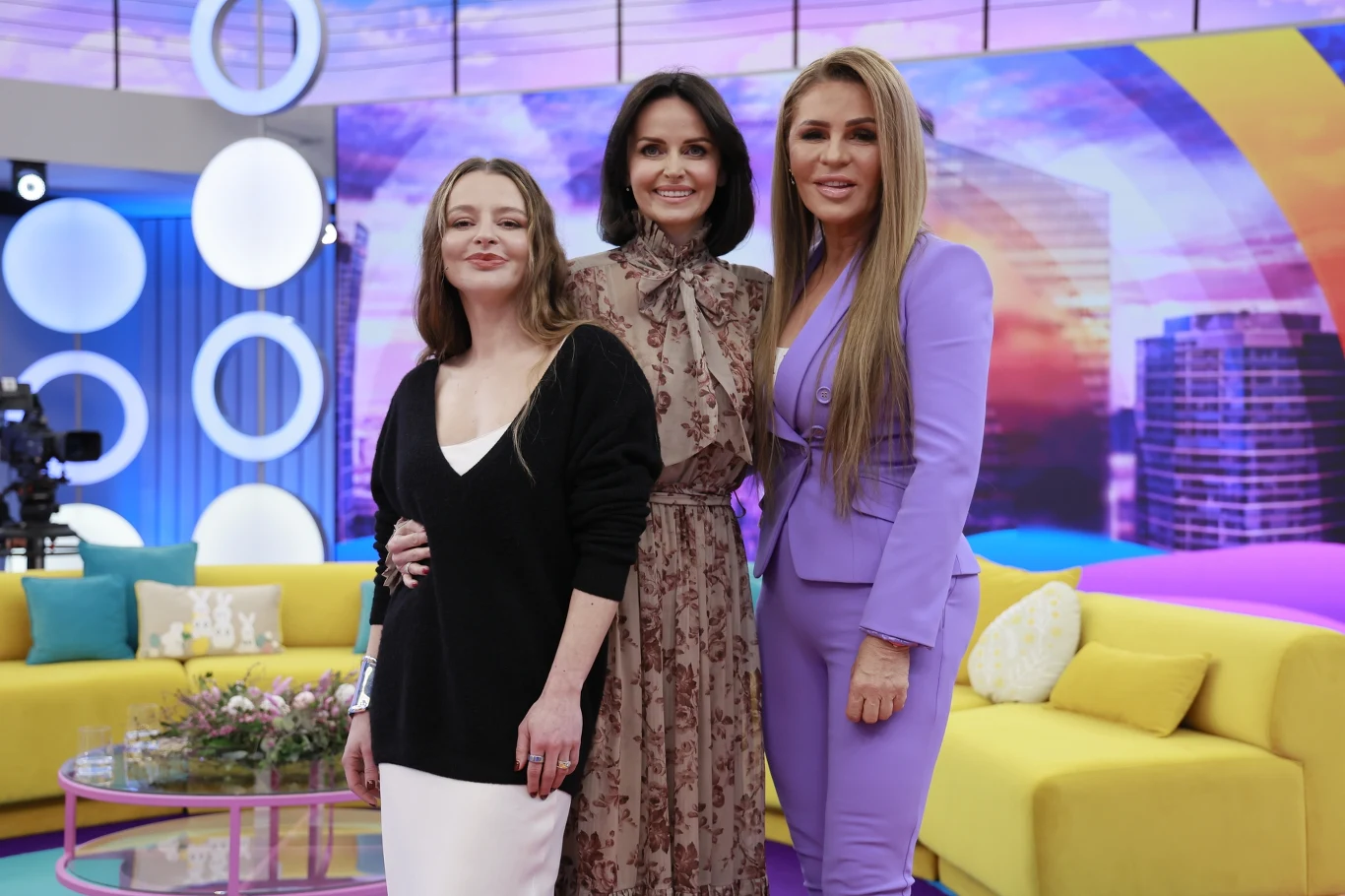 Żony Warszawy w studio "halo tu polsat" Żony Warszawy w studio "halo tu polsat"
