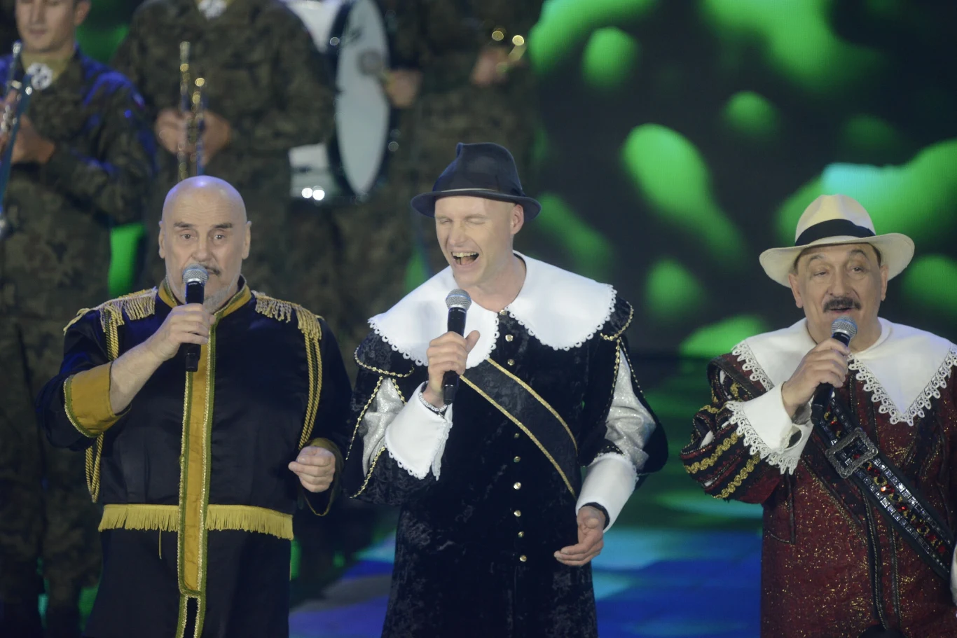 Krzysztof Krawczyk Junior chętnie występuje z zespołem Trubadurzy Krzysztof Krawczyk Junior chętnie występuje z zespołem Trubadurzy