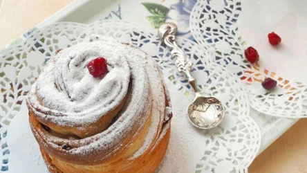 ​Takiej babki jeszcze nie jadłeś. Zrób na Wielkanoc zamiast tradycyjnej, a zniknie co do okruszka