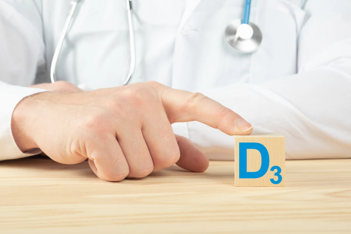 Suplementacja witaminą D na wiosnę wciąż jest konieczna. Niektórzy pacjenci powinni zażywać ją cały rok Suplementacja witaminą D na wiosnę wciąż jest konieczna. Niektórzy pacjenci powinni zażywać ją cały rok