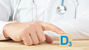 Suplementacja witaminą D na wiosnę wciąż jest konieczna. Niektórzy pacjenci powinni zażywać ją cały rok