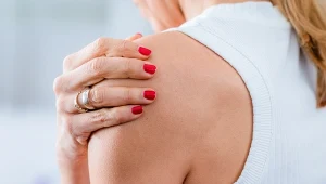 Mioklonie nie są samodzielną chorobą, ale objawem. Co mogą oznaczać? 