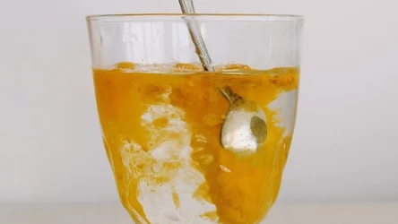 Napój na ból stawów zrobisz w mniej niż 5 minut