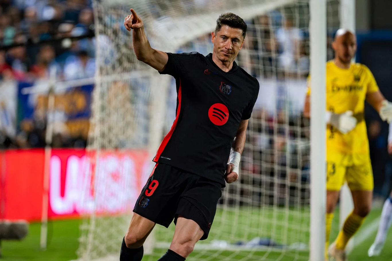 Robert Lewandowski w barwach FC Barcelony Robert Lewandowski w barwach FC Barcelony