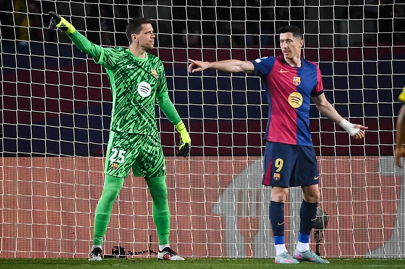 Wojciech Szczęsny i Robert Lewandowski