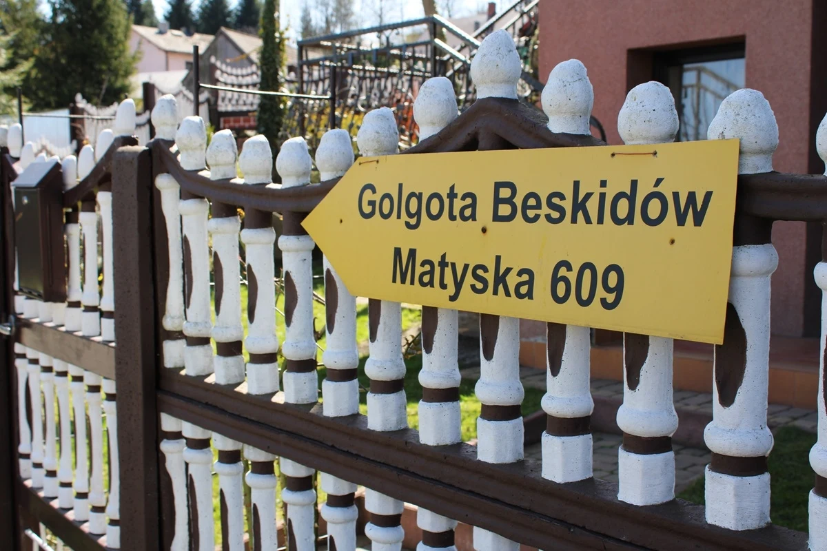 Trasa na Golgotę Beskidów z miejscowości Radziechowy