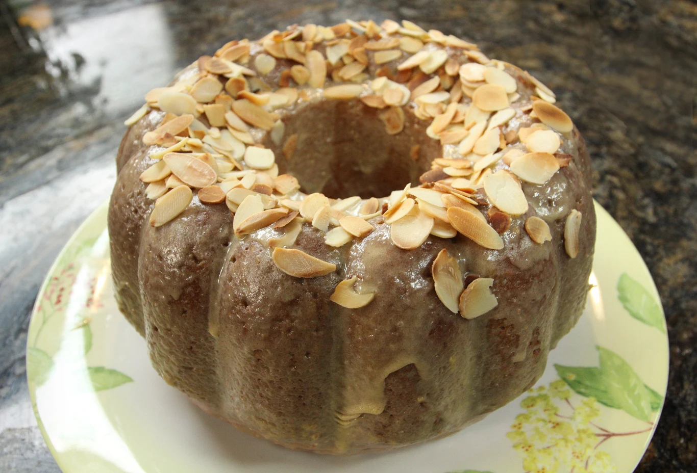 Babka z ajerkoniakiem Babka z ajerkoniakiem