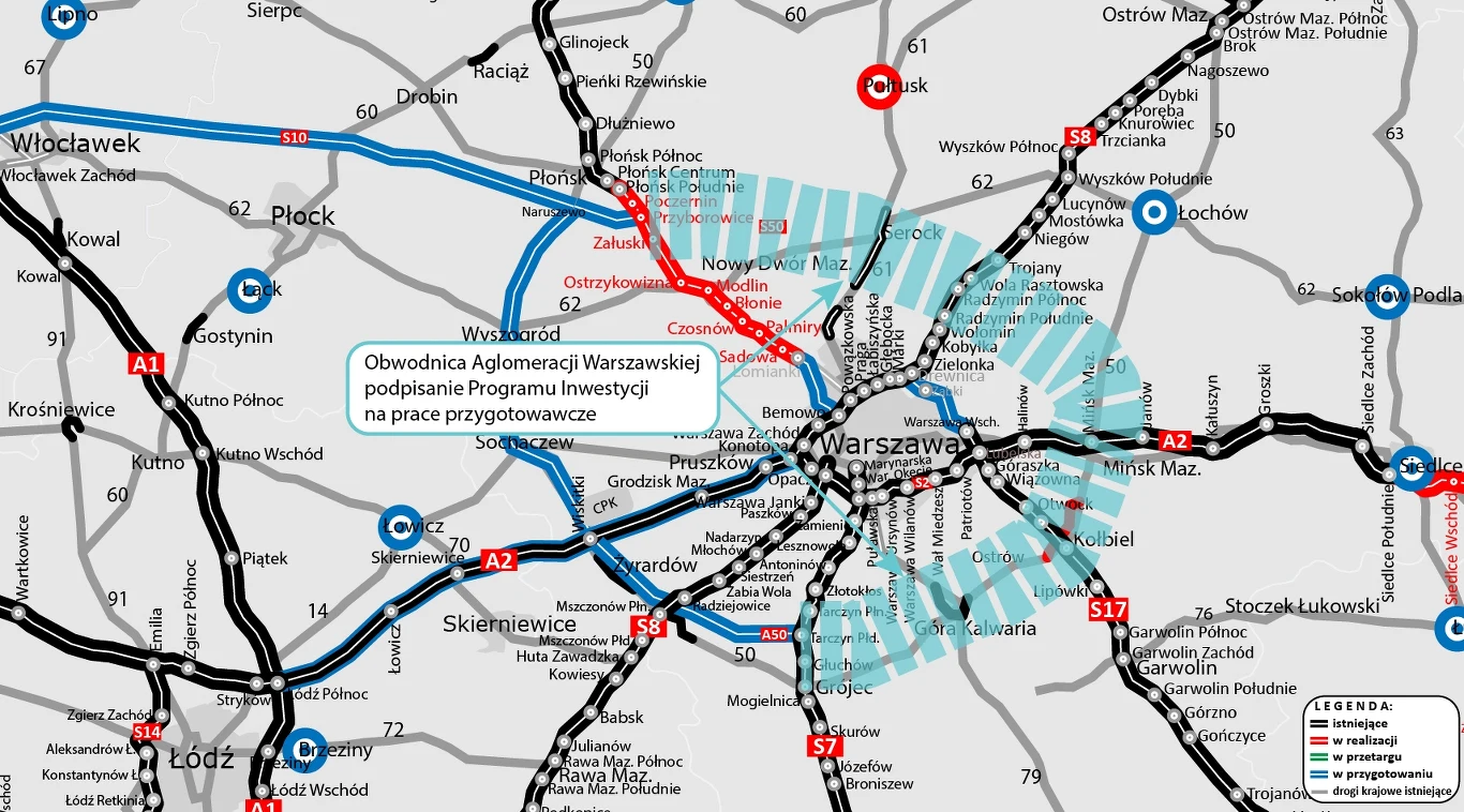 Obecnie projektanci pracują nad czterema różnymi wariantami przebiegu OAW Mapa dróg wokół Warszawy z zaznaczonymi trasami istniejącymi i planowanymi oraz legendą. Pokazuje sieć komunikacyjną, w tym autostrady i obwodnice, wraz z ważnymi węzłami i miejskimi połączeniami.