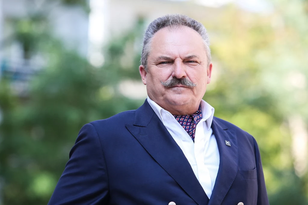 Marek Jakubiak jasno o wojsku