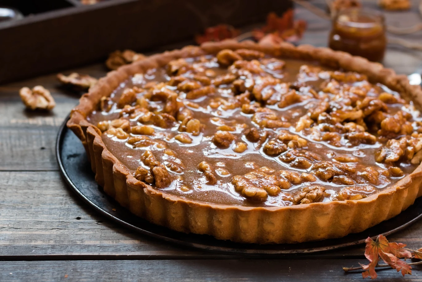 ​Błyskawiczna tarta, którą zrobisz z tym, co akurat masz w lodówce. Idealna do niedzielnej kawy