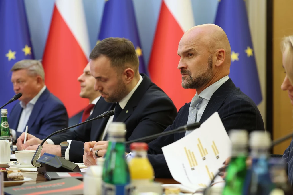 Wprowadzenie jednolitego wzoru umowy kredytowej. Kolejny pomysł zespołu Brzoski