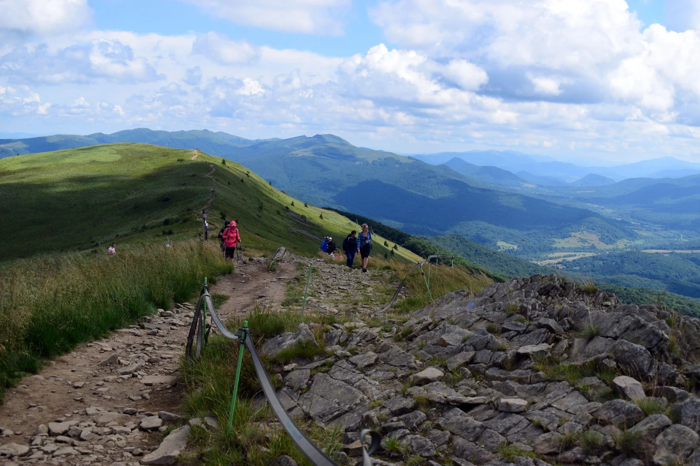 Bieszczady oferują wiele możliwości spędzenia wolnego czasu. Tutaj nie można się nudzić.
