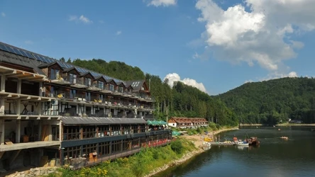 Zagórze Śląskie nazywane jest "polskimi Włochami". To dobry cel na tegoroczną majówkę. Co oferuje?