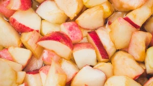 Jabłka to chyba najbardziej niedoceniane owoce. Na liście, oprócz nich, znalazły się też m.in. truskawki