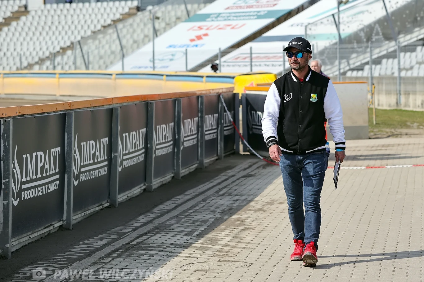 Trener Mariusz Staszewski musi zbudować w Częstochowie nową drużynę. Trener Mariusz Staszewski spróbuje z domowego toru Włókniarza zrobić "twierdzę".