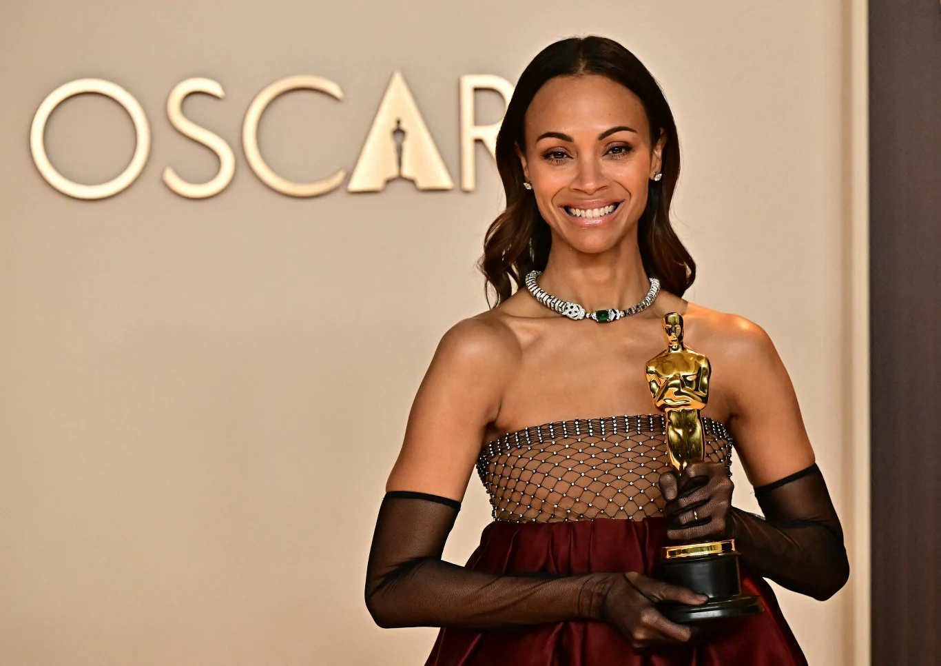 Zoe Saldana na gali rozdania Oskarów