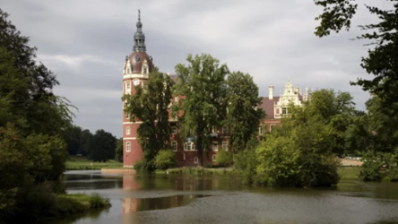 Nie tylko Warszawa, Kraków czy Toruń. O mniej znanych skarbach polskiej części listy światowego dziedzictwa