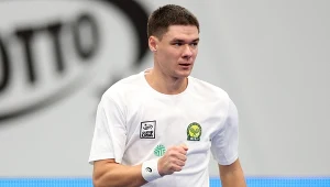 Kamil Majchrzak pokonał amerykański talent. Kolejny awans Polaka w rankingu