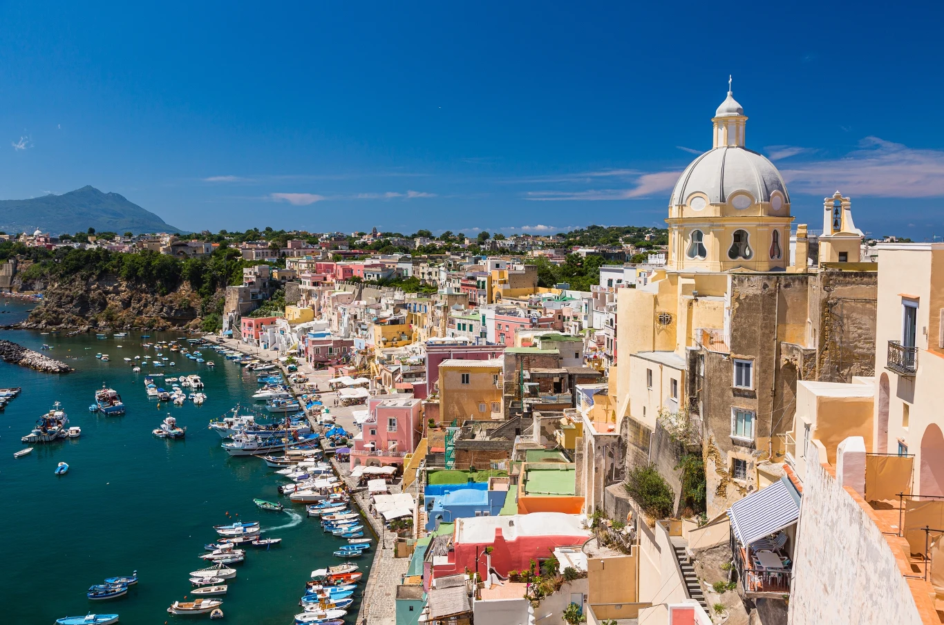 Procida to wyspa w Zatoce Neapolitańskiej. Co o niej wiadomo?