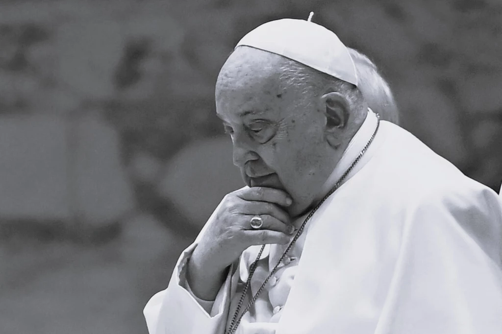 W ujawnionych fragmentach testamentu papież poprosił, by pochować go skromnie, w ziemi, w Bazylice Matki Bożej Większej w Rzymie W ujawnionych fragmentach testamentu papież poprosił, by pochować go skromnie, w ziemi, w Bazylice Matki Bożej Większej w Rzymie