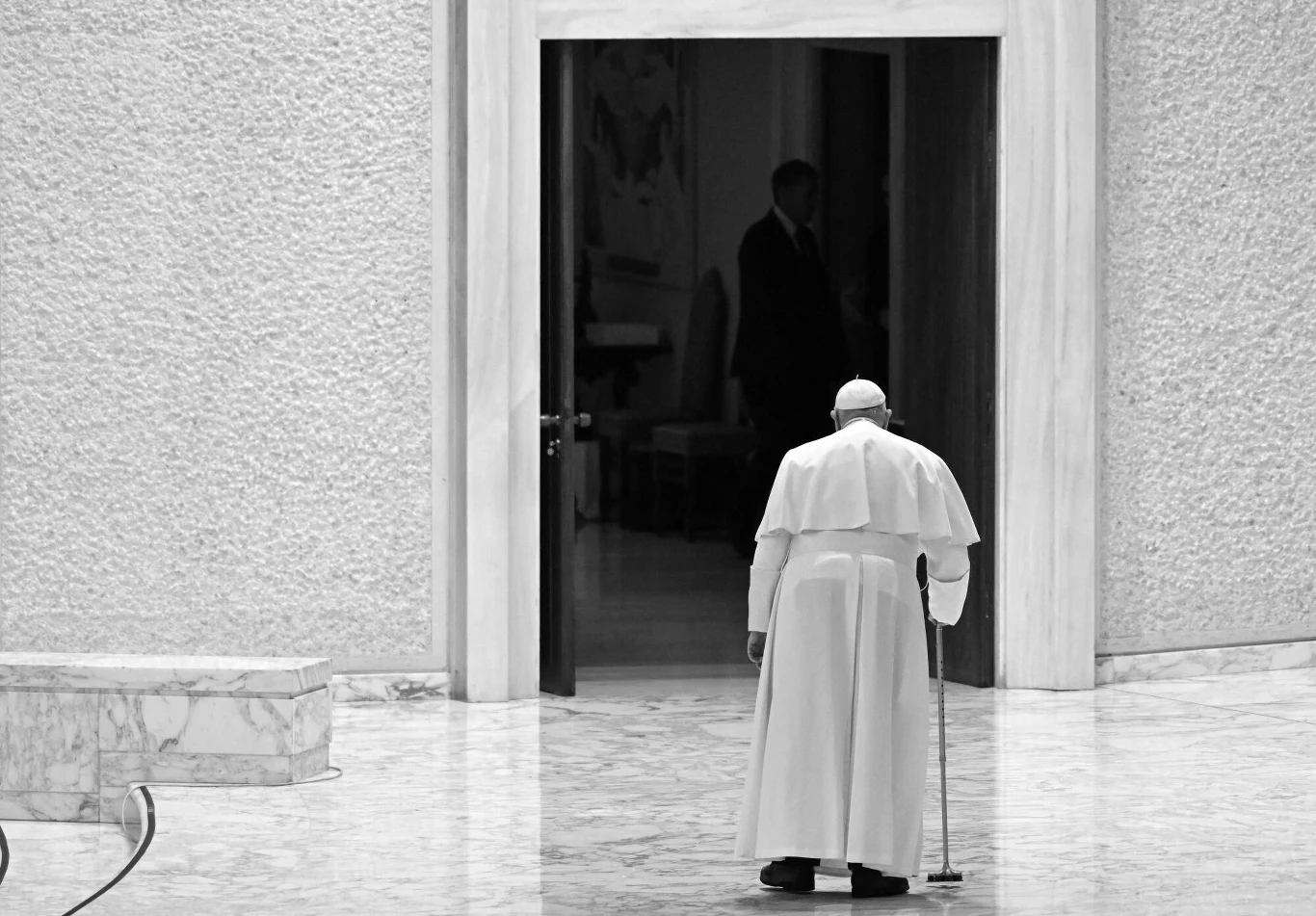 Papież Franciszek zmarł 21 kwietnia 2025 o godzinie 7.35