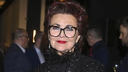 "Najważniejsze, żeby cały czas się rozwijać". Jolanta Kwaśniewska o odkłamywaniu starości i "babcinym" stylu