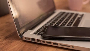 Wkrótce wchodzi w życie prawo ułatwiające niepełnosprawnym dostęp do nowych technologii, m.in. bankowości elektronicznej