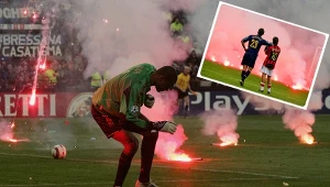 "Piekło" na boisku i trybunach. Tak powstała ikoniczna piłkarska fotografia