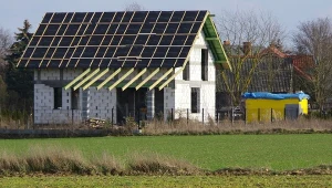 Samowole budowlane powszednieją, legalizacja częściej niż rozbiórka